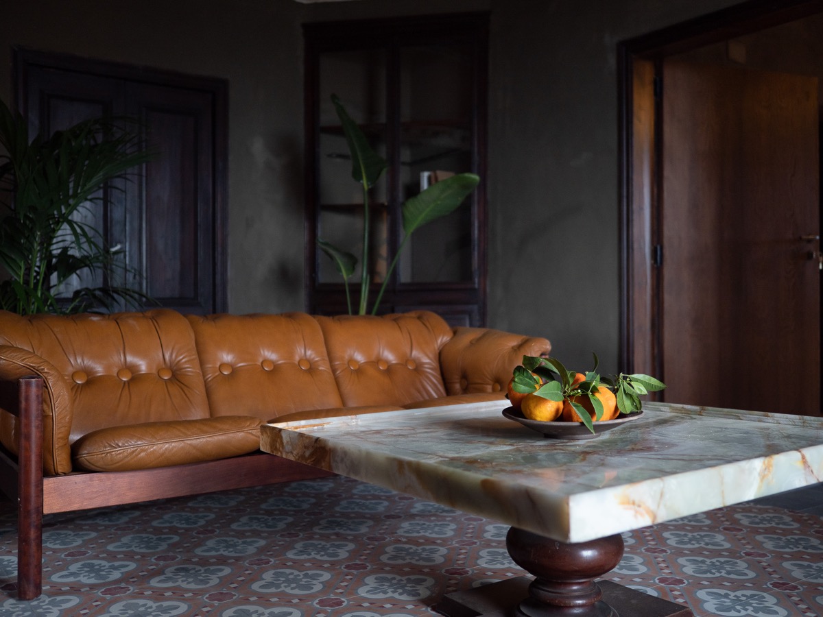 Leather Chesterfield in Terrace Suite lounge